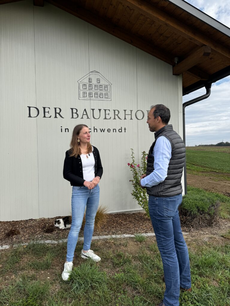 Im Gespräch mit Christina Arminger.